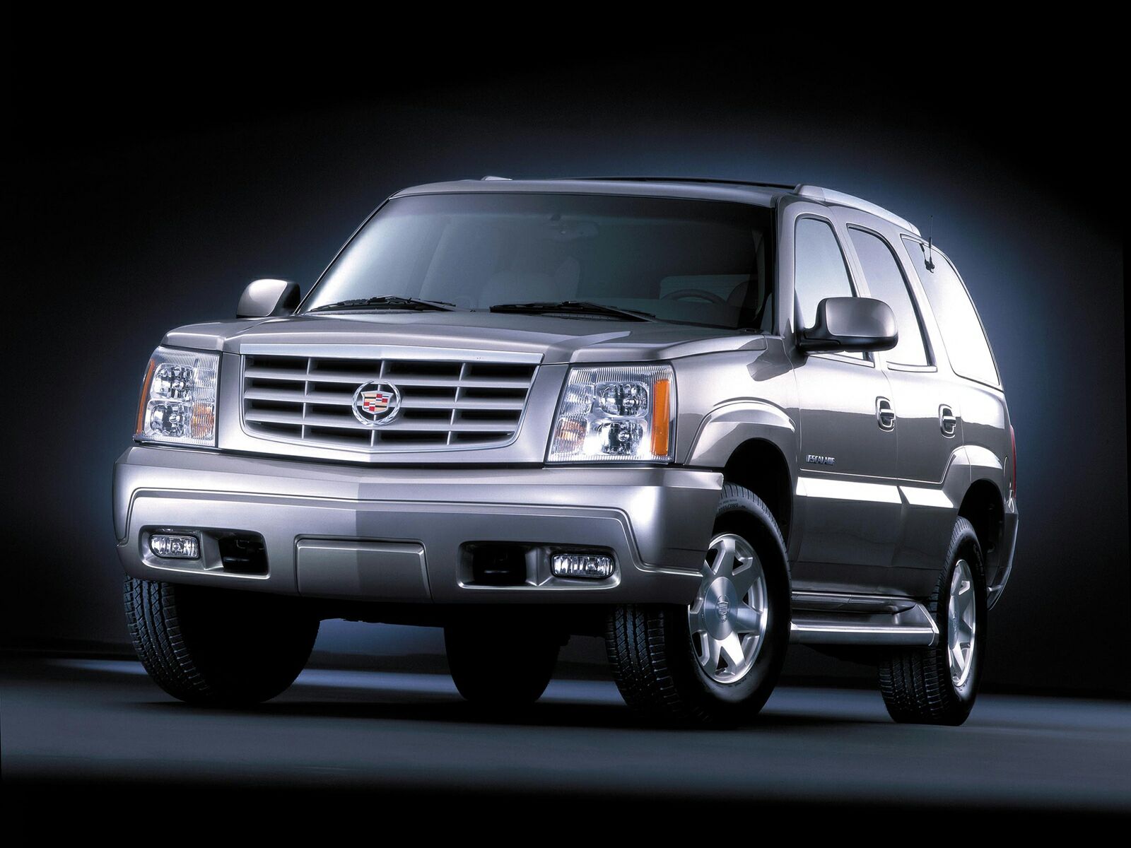 Cadillac escalade объем двигателя